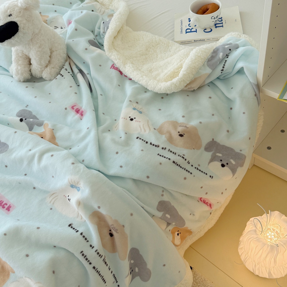 91家纺网 家纺一手货源 找家纺 顾里家纺 2025新款ins韩系少女牛奶羊羔绒盖毯毛毯 ins狗狗