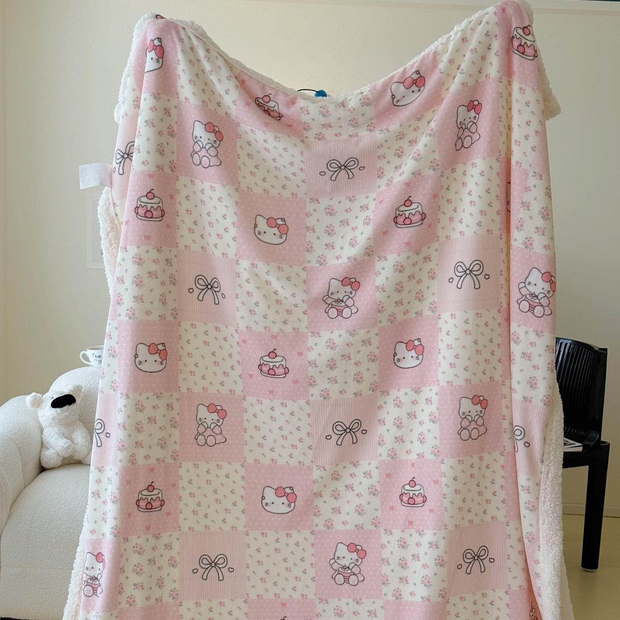 91家纺网 家纺一手货源 找家纺 顾里家纺 2025新款ins韩系少女牛奶羊羔绒盖毯毛毯 碎花拼接猫咪