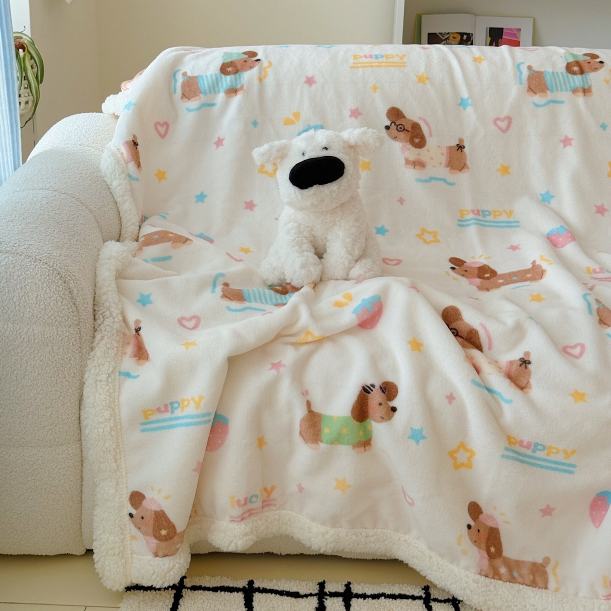 91家纺网 家纺一手货源 找家纺 顾里家纺 2025新款ins韩系少女牛奶羊羔绒盖毯毛毯 腊肠狗好友