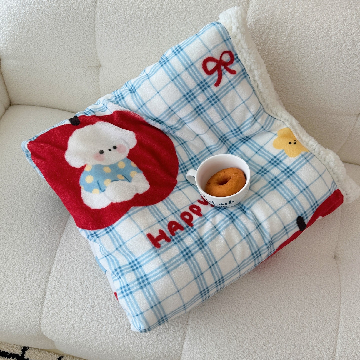 91家纺网 家纺一手货源 找家纺 顾里家纺 2025新款ins韩系少女牛奶羊羔绒盖毯毛毯 苹果狗狗