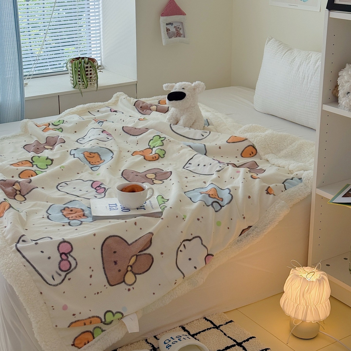 91家纺网 家纺一手货源 找家纺 顾里家纺 2025新款ins韩系少女牛奶羊羔绒盖毯毛毯 小猫小兔