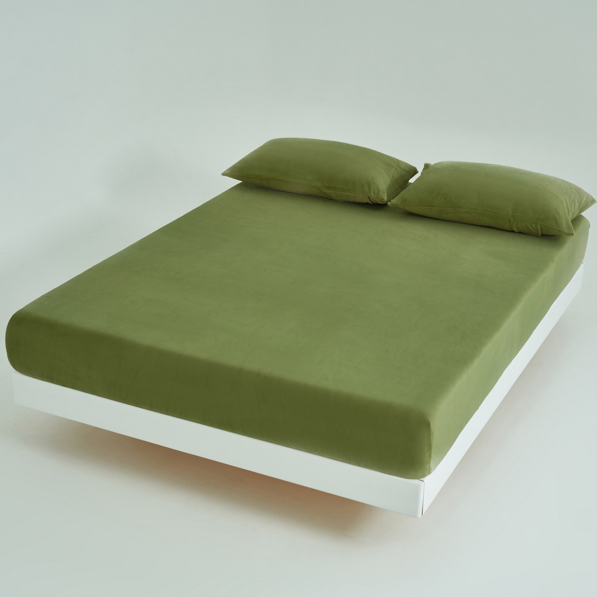 91家纺网 家纺一手货源 找家纺 寐绸家纺 2025新款牛奶绒纯色暖绒床笠 暖绒床笠-橄榄绿