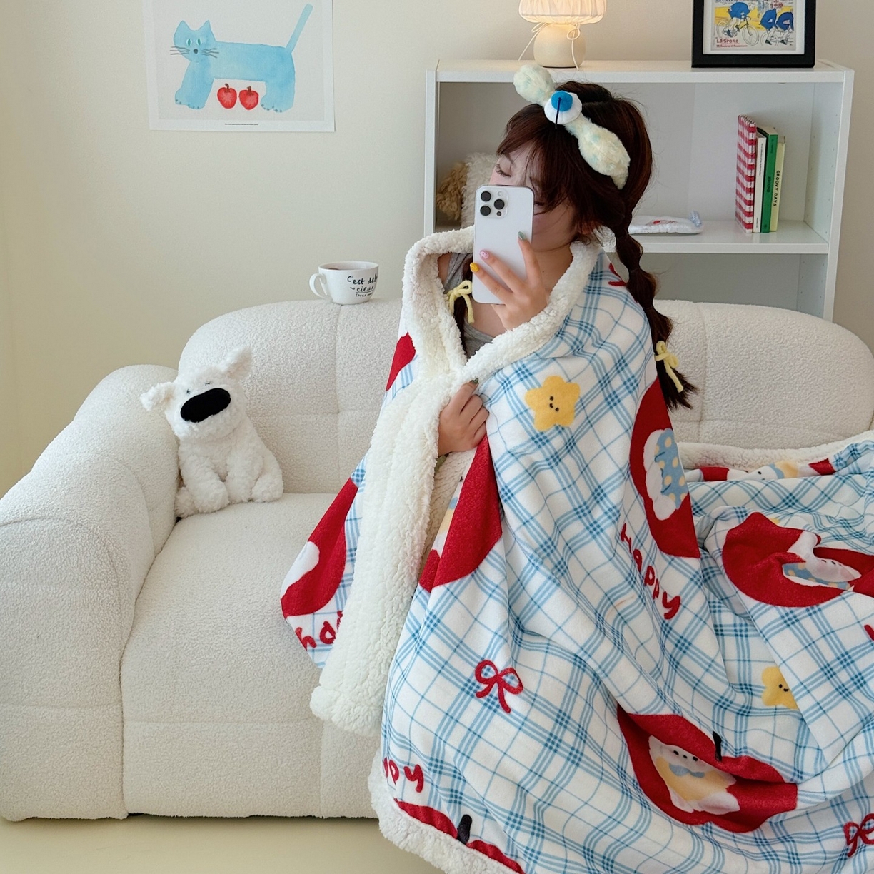 91家纺网 家纺一手货源 找家纺 顾里家纺 2025新款ins韩系少女牛奶羊羔绒盖毯毛毯 苹果狗狗