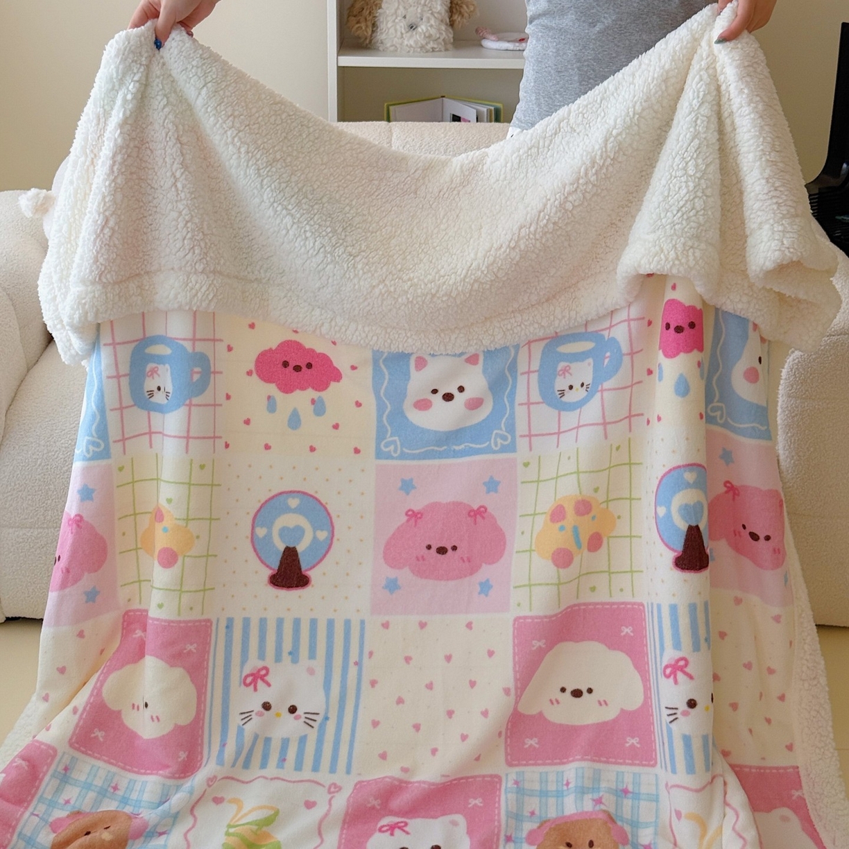 91家纺网 家纺一手货源 找家纺 顾里家纺 2025新款ins韩系少女牛奶羊羔绒盖毯毛毯 拼接猫狗