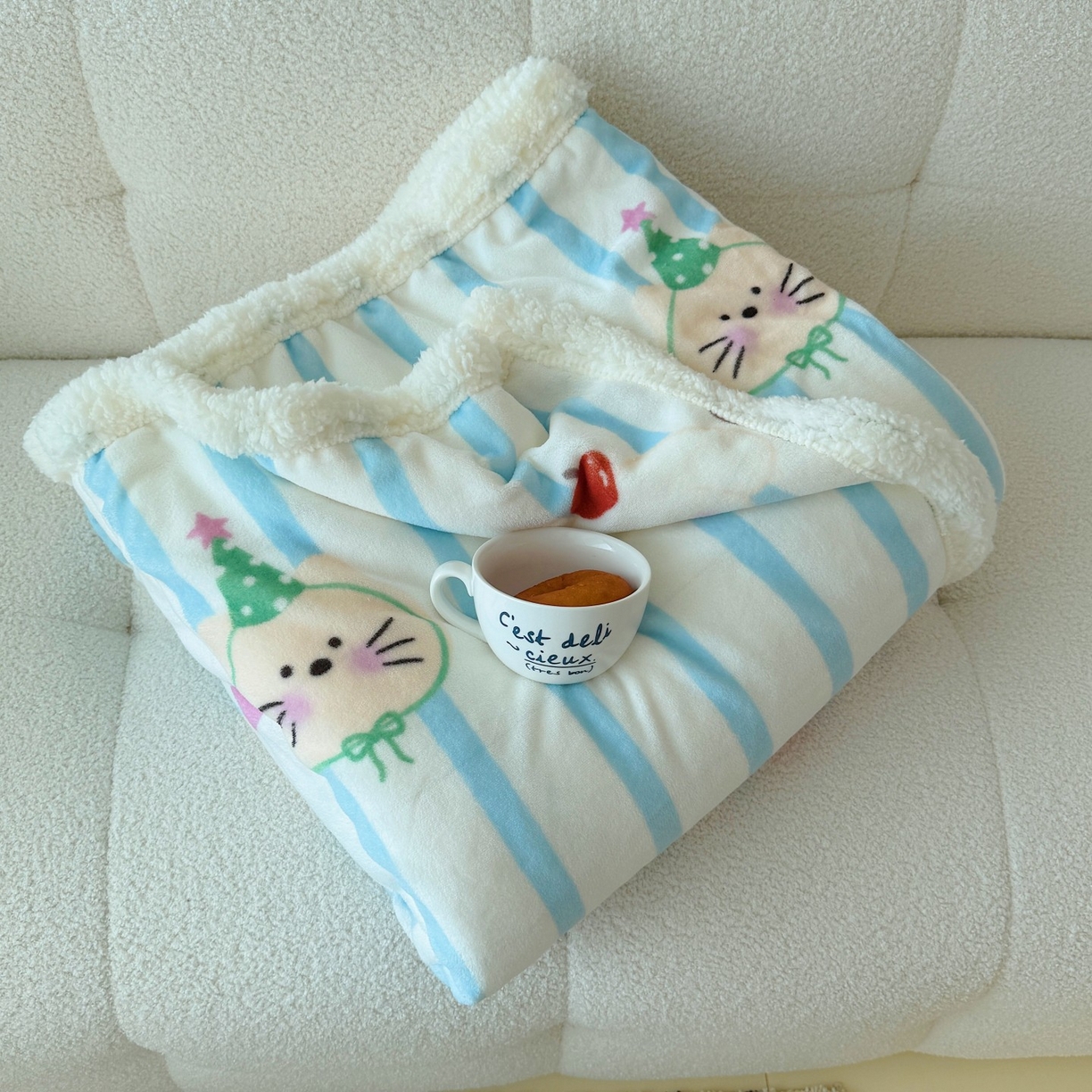 91家纺网 家纺一手货源 找家纺 顾里家纺 2025新款ins韩系少女牛奶羊羔绒盖毯毛毯 ins小动物