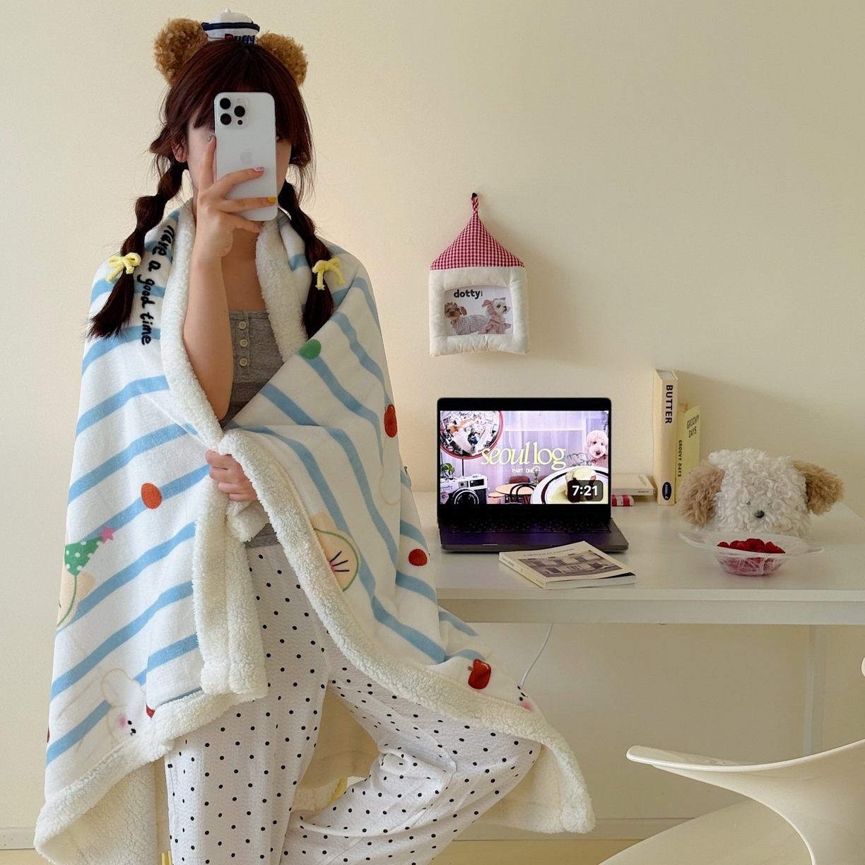 91家纺网 家纺一手货源 找家纺 顾里家纺 2025新款ins韩系少女牛奶羊羔绒盖毯毛毯 ins小动物