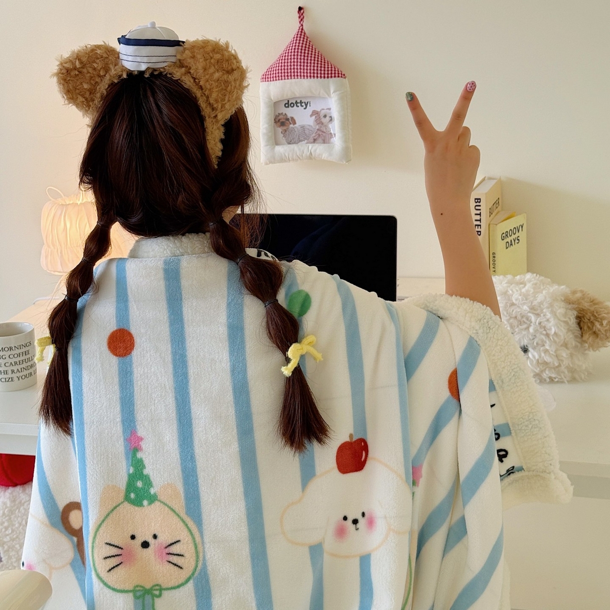 91家纺网 家纺一手货源 找家纺 顾里家纺 2025新款ins韩系少女牛奶羊羔绒盖毯毛毯 ins小动物