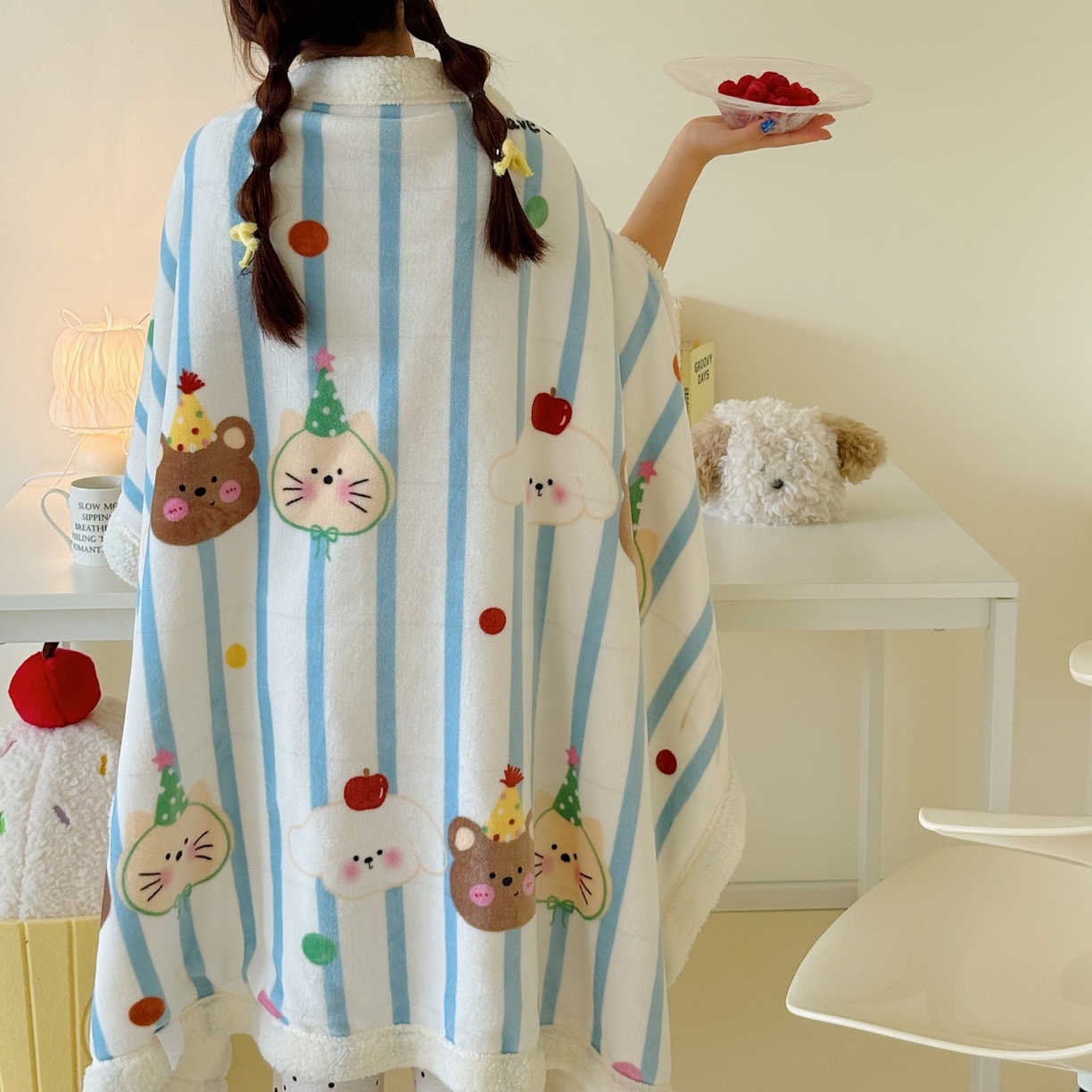 91家纺网 家纺一手货源 找家纺 顾里家纺 2025新款ins韩系少女牛奶羊羔绒盖毯毛毯 ins小动物