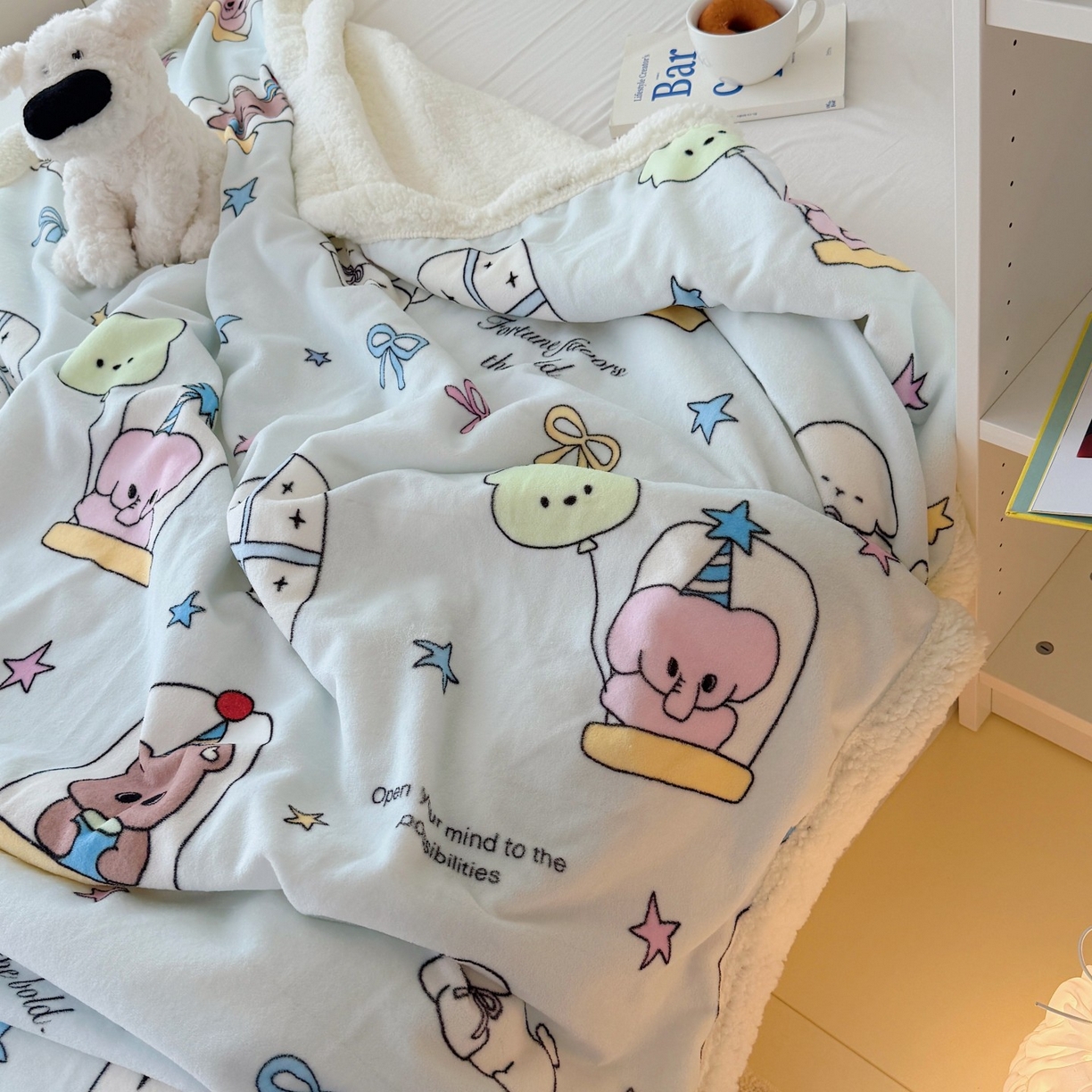 91家纺网 家纺一手货源 找家纺 顾里家纺 2025新款ins韩系少女牛奶羊羔绒盖毯毛毯 漫画小熊