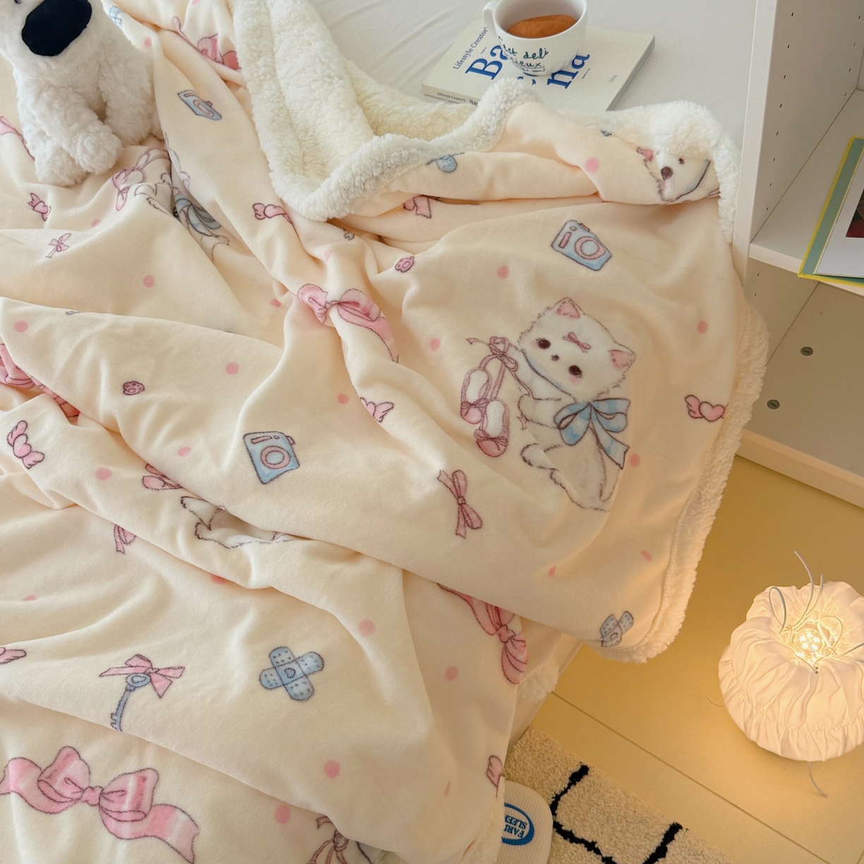 91家纺网 家纺一手货源 找家纺 顾里家纺 2025新款ins韩系少女牛奶羊羔绒盖毯毛毯 洛丽猫咪