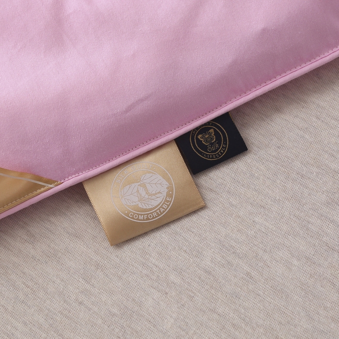 91家纺网 家纺一手货源 找家纺 越宏顺 2025新款龙凤款100%桑蚕丝纯棉手工蚕丝被保真 蜜糖粉