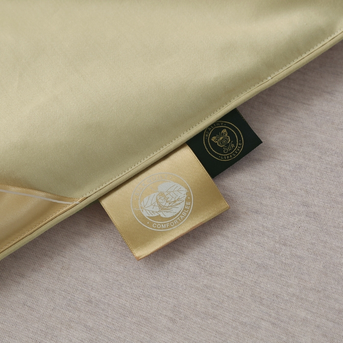 91家纺网 家纺一手货源 找家纺 越宏顺 2025新款龙凤款100%桑蚕丝纯棉手工蚕丝被保真 香槟金