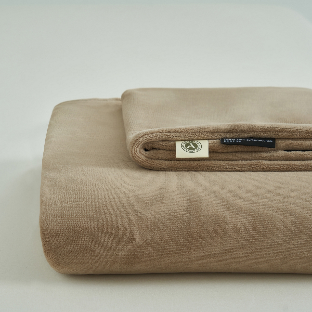 寐绸家纺 2025新款牛奶绒纯色暖绒床笠 暖绒床笠-米驼