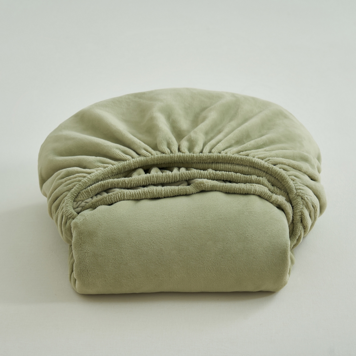 91家纺网 家纺一手货源 找家纺 寐绸家纺 2025新款牛奶绒纯色暖绒床笠 暖绒床笠-牛油果绿