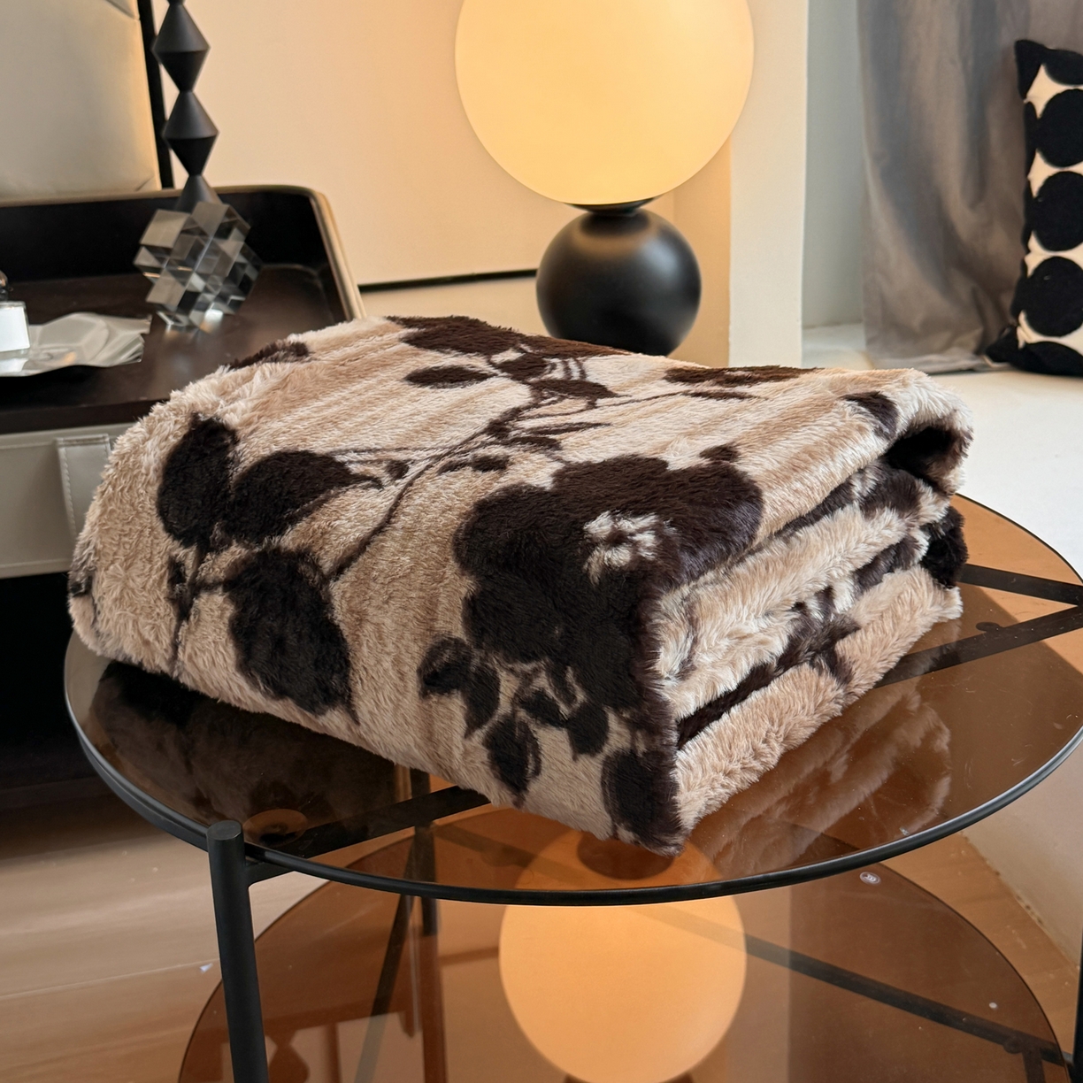 91家纺网 家纺一手货源 找家纺 澳萝拉 2025新款复古法式轻奢双面高克重托斯卡纳兔绒毯 兔眠-花枝