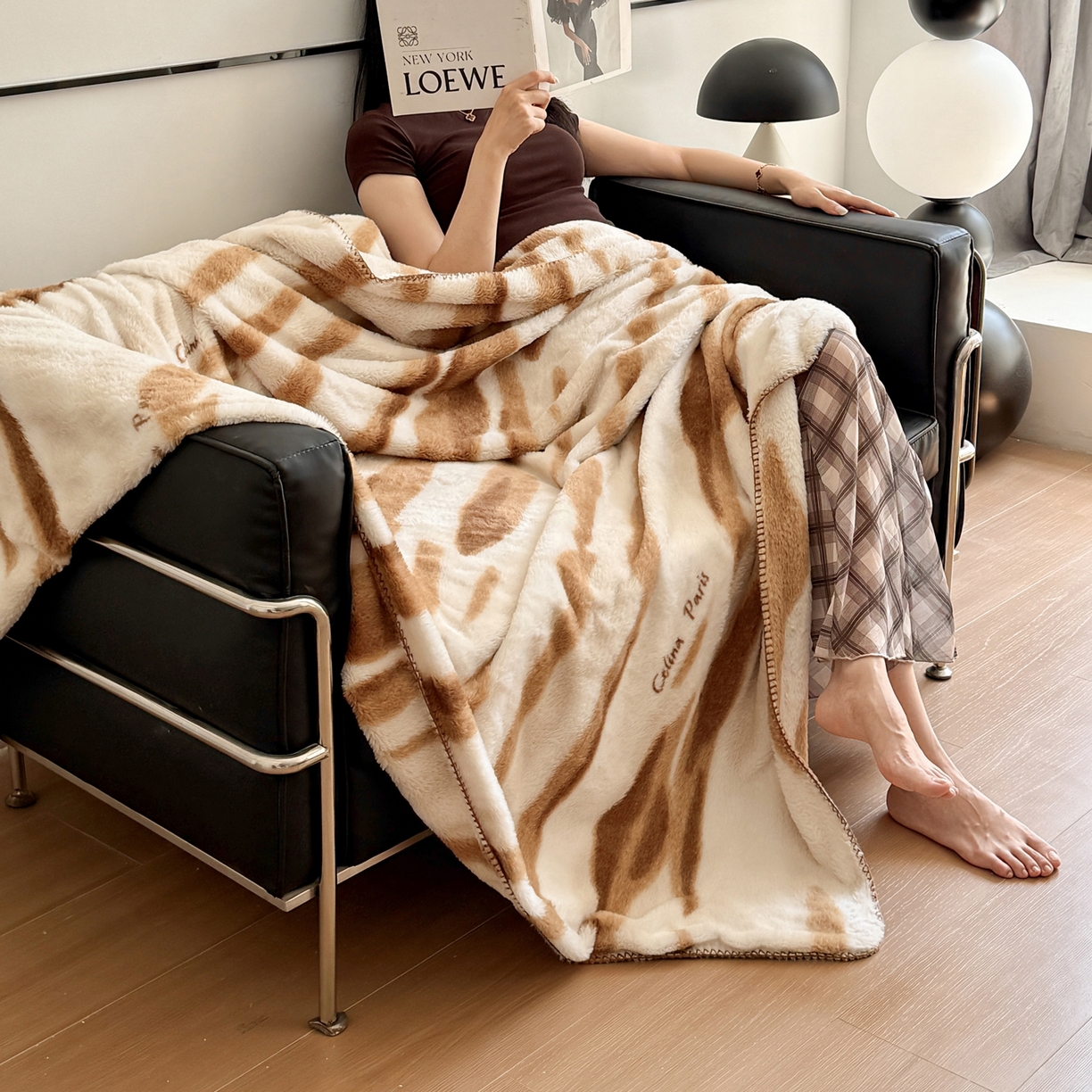 91家纺网 家纺一手货源 找家纺 （总）澳萝拉 2025新款复古法式轻奢双面高克重托斯卡纳兔绒毯