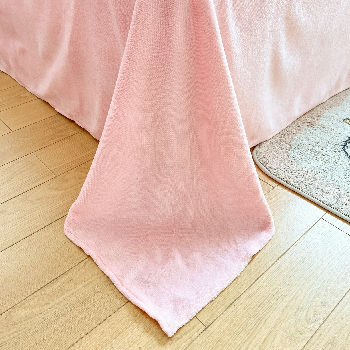 91家纺网 家纺一手货源 找家纺 金爱家 2025新品正版三丽鸥授权Kitty数码大版枕套混搭卡通加厚高克重牛奶绒系列四件 绒三丽鸥-混搭蝴蝶结KT