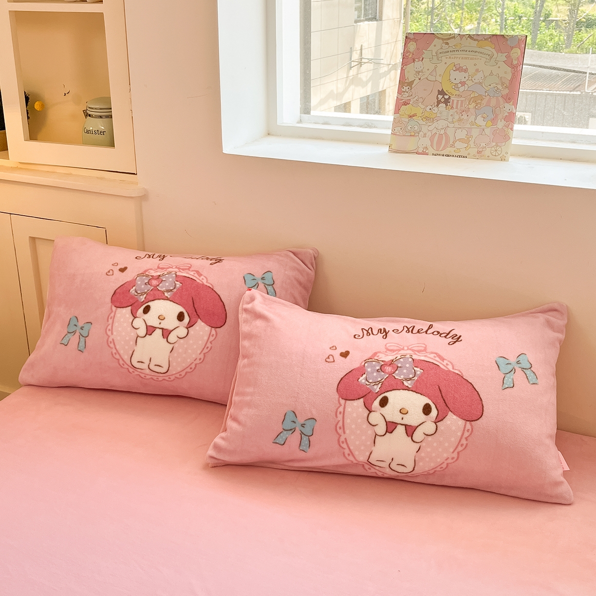 91家纺网 家纺一手货源 找家纺 金爱家 2025新品正版三丽鸥授权Kitty数码大版枕套混搭卡通加厚高克重牛奶绒系列四件 绒三丽鸥-混搭蝴蝶结美乐蒂