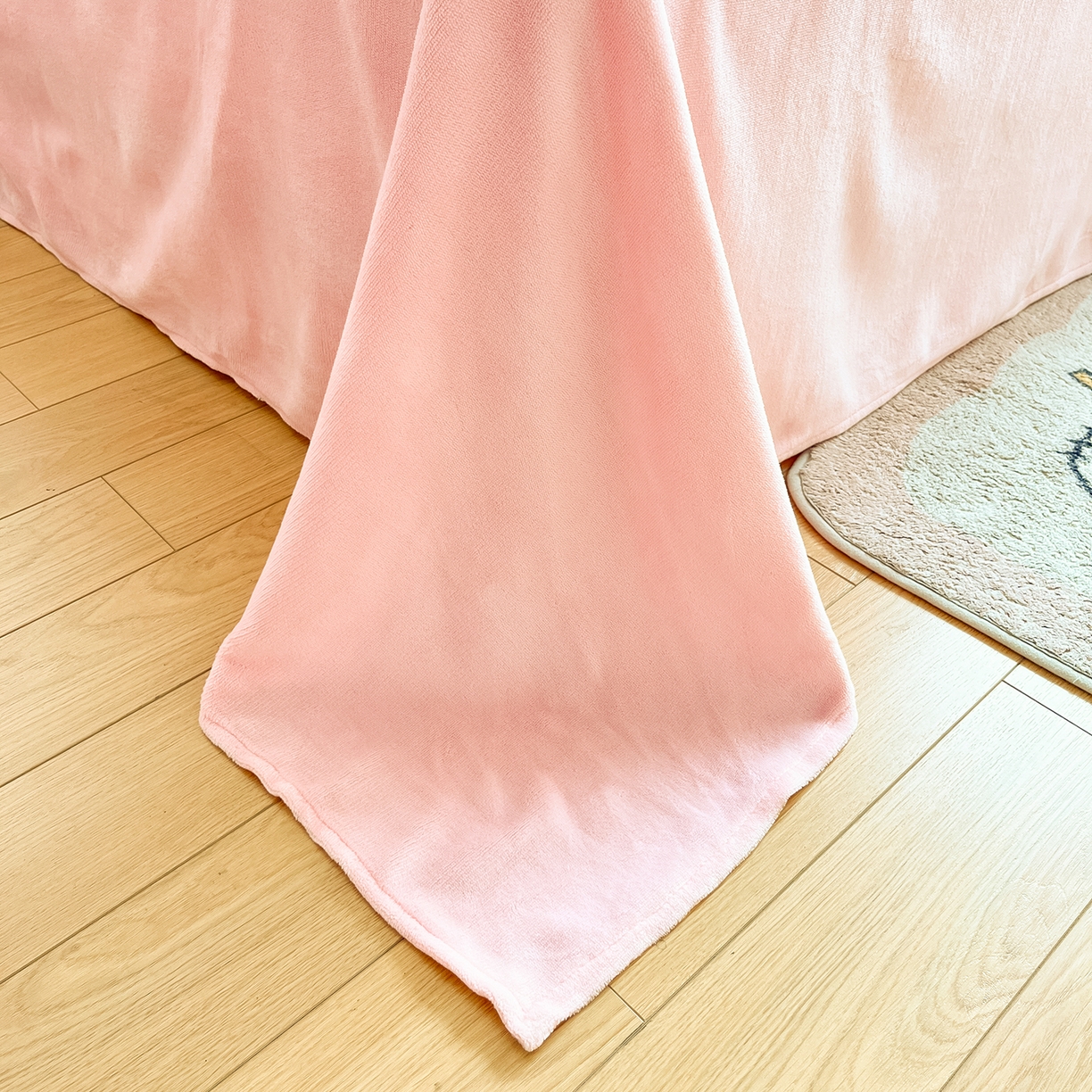 91家纺网 家纺一手货源 找家纺 金爱家 2025新品正版三丽鸥授权Kitty数码大版枕套混搭卡通加厚高克重牛奶绒系列四件 绒三丽鸥-混搭蓝粉KT