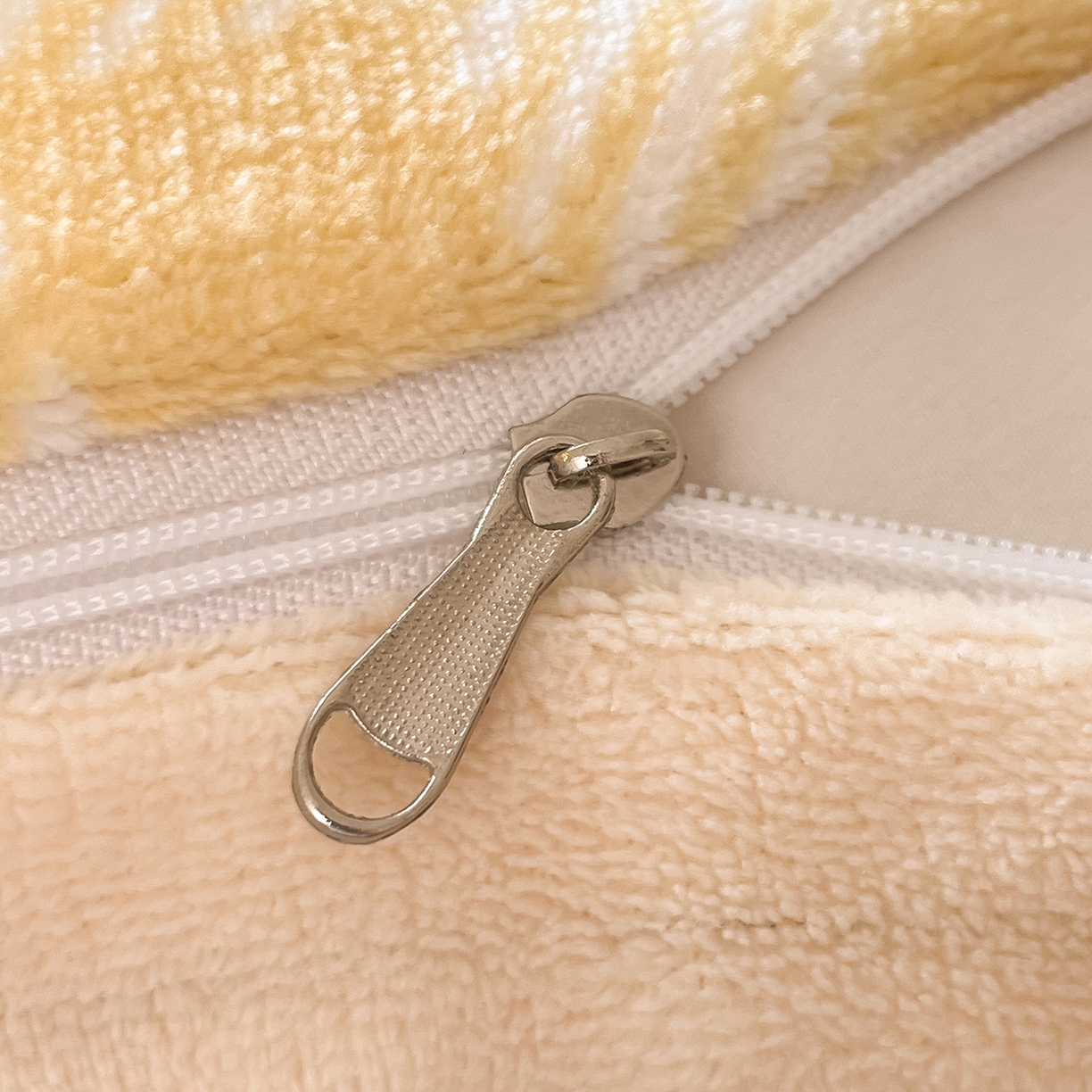 91家纺网 家纺一手货源 找家纺 金爱家 2025新品正版三丽鸥授权Kitty数码大版枕套混搭卡通加厚高克重牛奶绒系列四件 绒三丽鸥-混搭美乐蒂KT