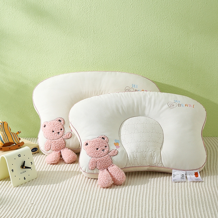 91家纺网 家纺一手货源 找家纺 金牛枕芯 2025新款亲肤舒适儿童护脊枕枕头枕芯-奶糖熊 奶糖熊-粉色