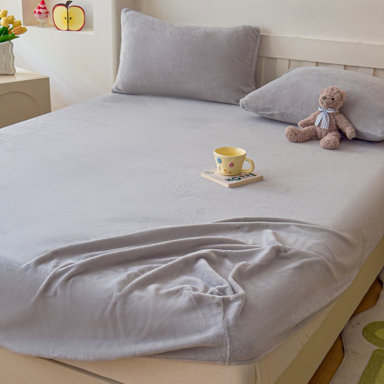 91家纺网 家纺一手货源 找家纺 富阿娜家纺 2025新款牛奶绒纯色床笠三件套 浅灰