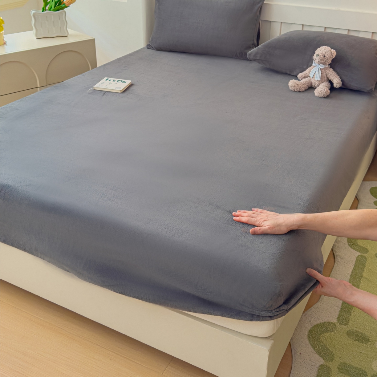 富阿娜家纺 2025新款牛奶绒纯色床笠三件套 深灰