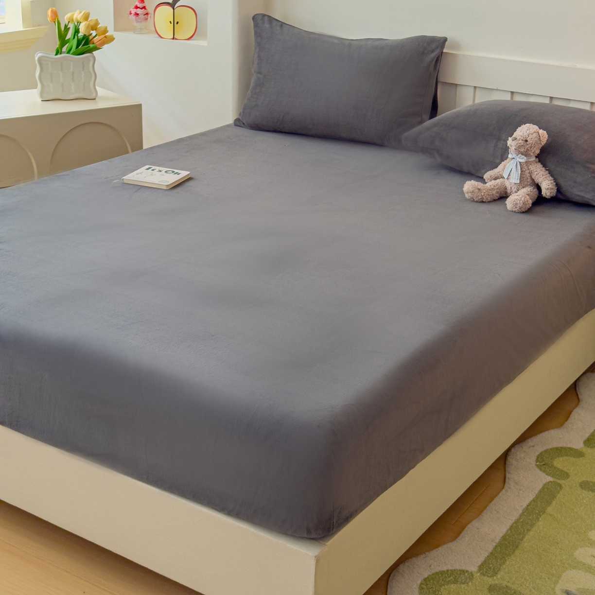 91家纺网 家纺一手货源 找家纺 富阿娜家纺 2025新款牛奶绒纯色床笠三件套 深灰