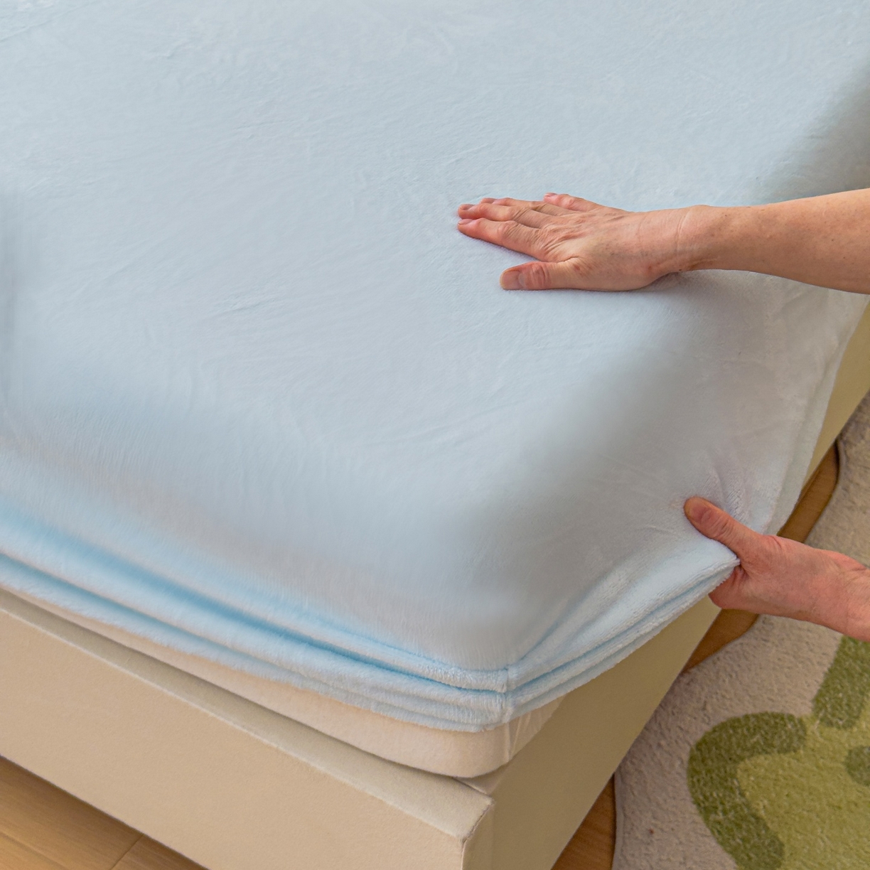 91家纺网 家纺一手货源 找家纺 富阿娜家纺 2025新款牛奶绒纯色床笠三件套 月光蓝