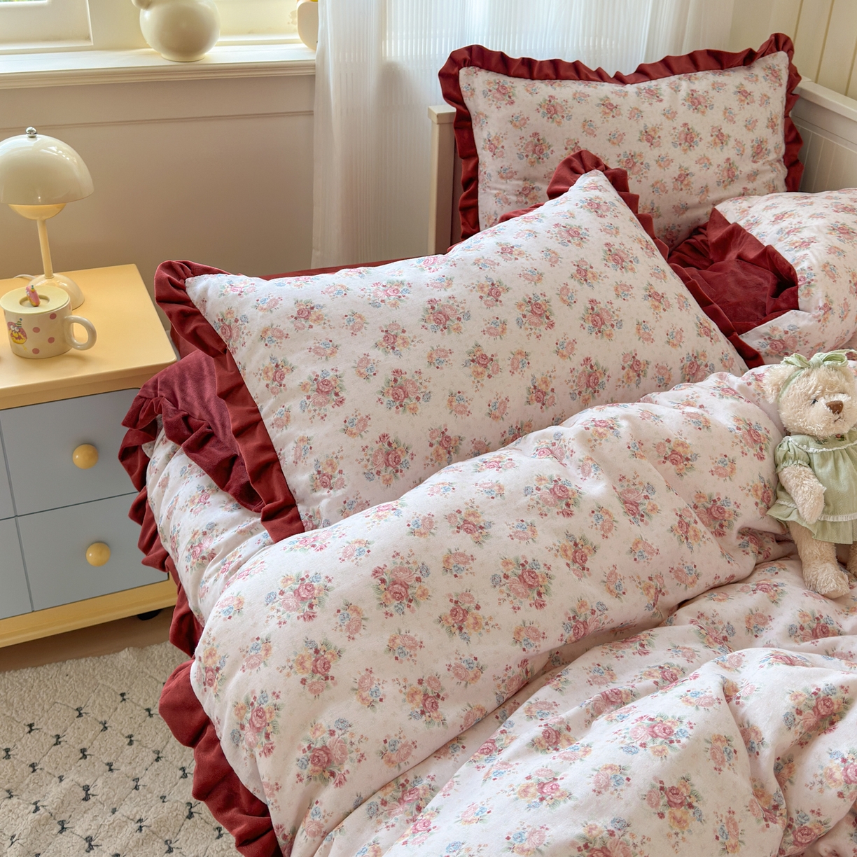 91家纺网 家纺一手货源 找家纺 淑女公社家纺 2025秋冬新款纯棉双层纱加韩国绒四件套 繁花