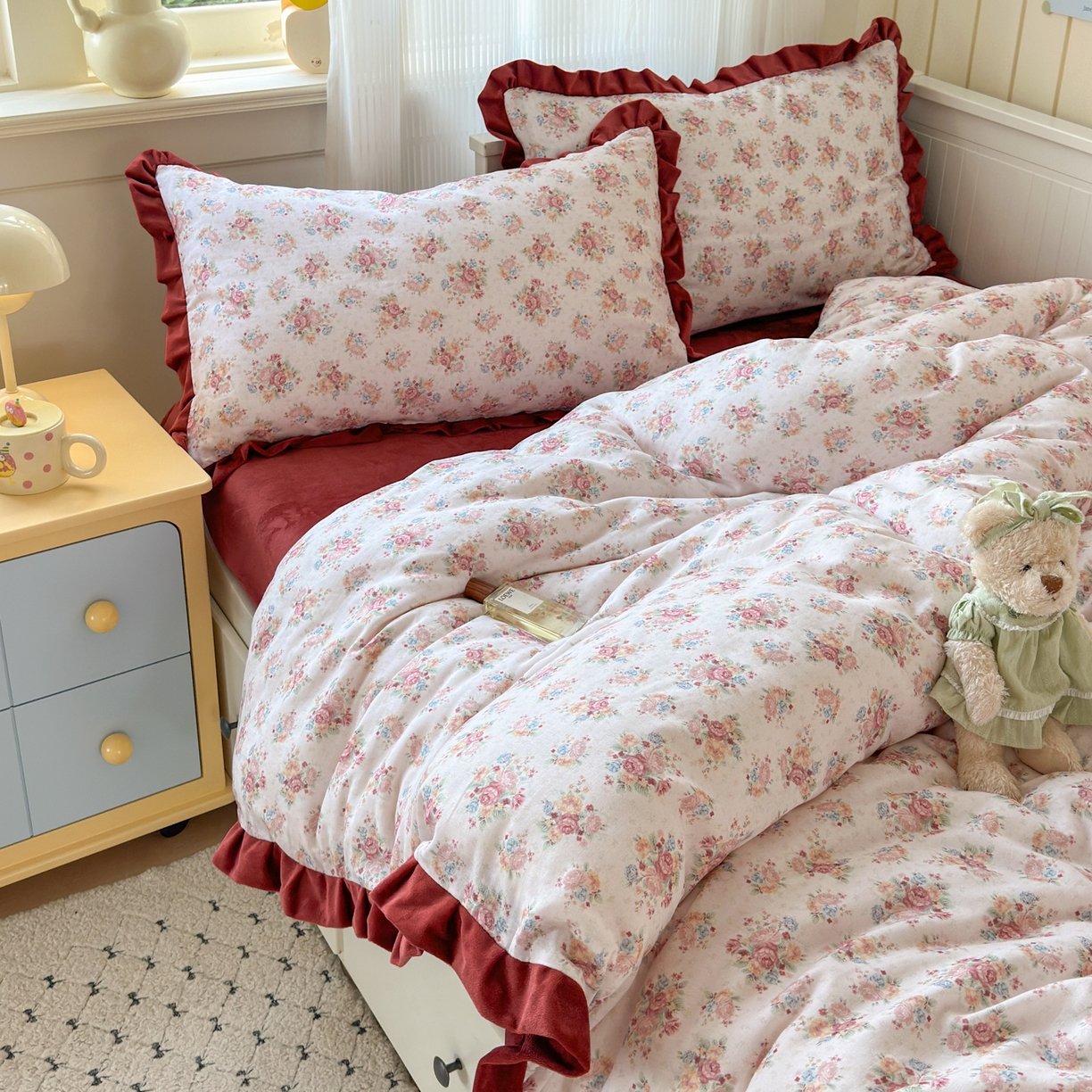 91家纺网 家纺一手货源 找家纺 淑女公社家纺 2025秋冬新款纯棉双层纱加韩国绒四件套 繁花