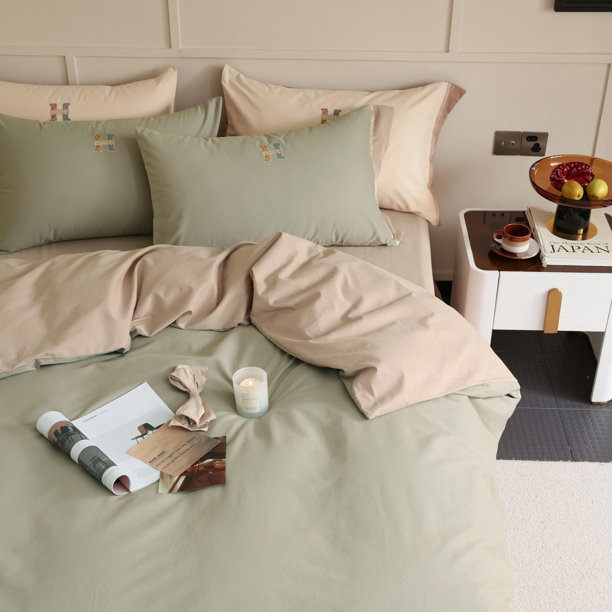 91家纺网 家纺一手货源 找家纺 初拾 2025新款全棉磨毛小资系列绣花四件套-纽约日报（控价不低于368元 会员减 20） 纽约日报-抹茶慕斯