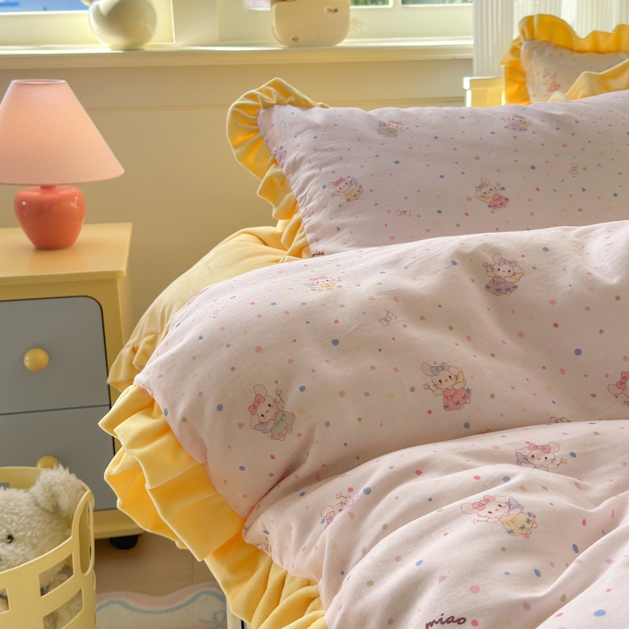 91家纺网 家纺一手货源 找家纺 淑女公社家纺 2025秋冬新款纯棉双层纱加韩国绒四件套 萌萌小兔