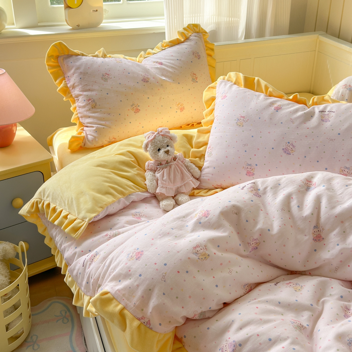 91家纺网 家纺一手货源 找家纺 淑女公社家纺 2025秋冬新款纯棉双层纱加韩国绒四件套 萌萌小兔