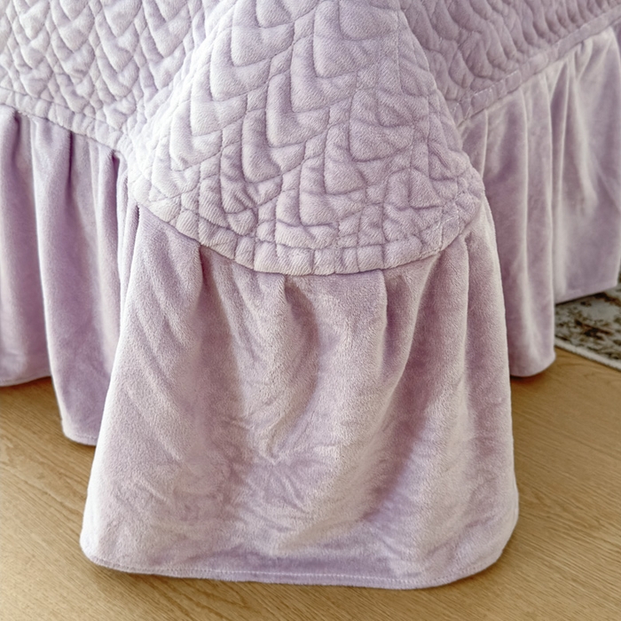 91家纺网 家纺一手货源 找家纺 乐嘉盈2025年新款纯色刺绣床裙款牛奶绒四件套-云栖 云栖-紫