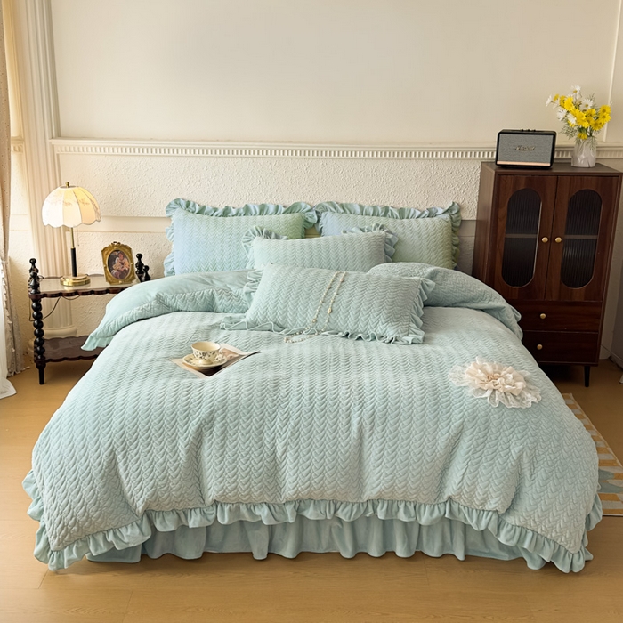 乐嘉盈2025年新款纯色刺绣床裙款牛奶绒四件套-云栖 云栖-绿