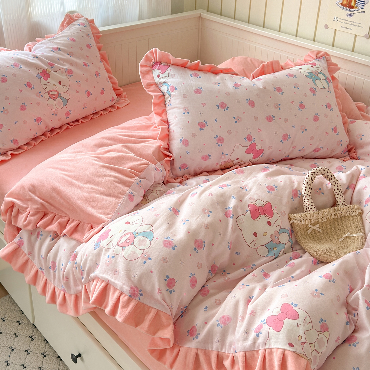 91家纺网 家纺一手货源 找家纺 淑女公社家纺 2025秋冬新款纯棉双层纱加韩国绒四件套 甜心宝贝