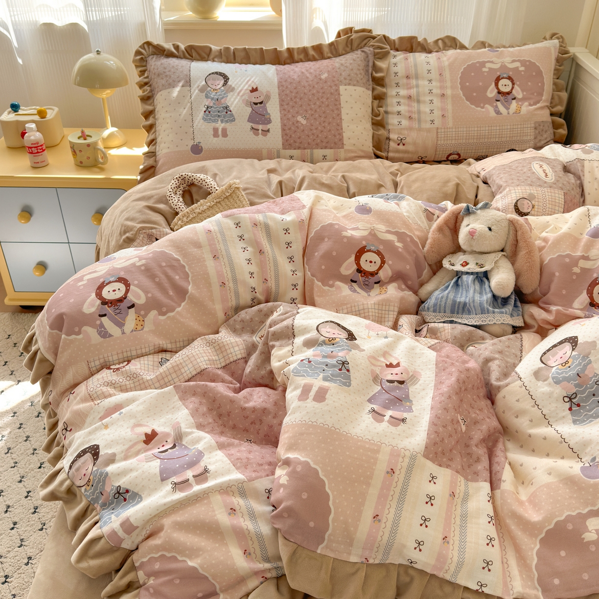 91家纺网 家纺一手货源 找家纺 淑女公社家纺 2025秋冬新款纯棉双层纱加韩国绒四件套 童趣