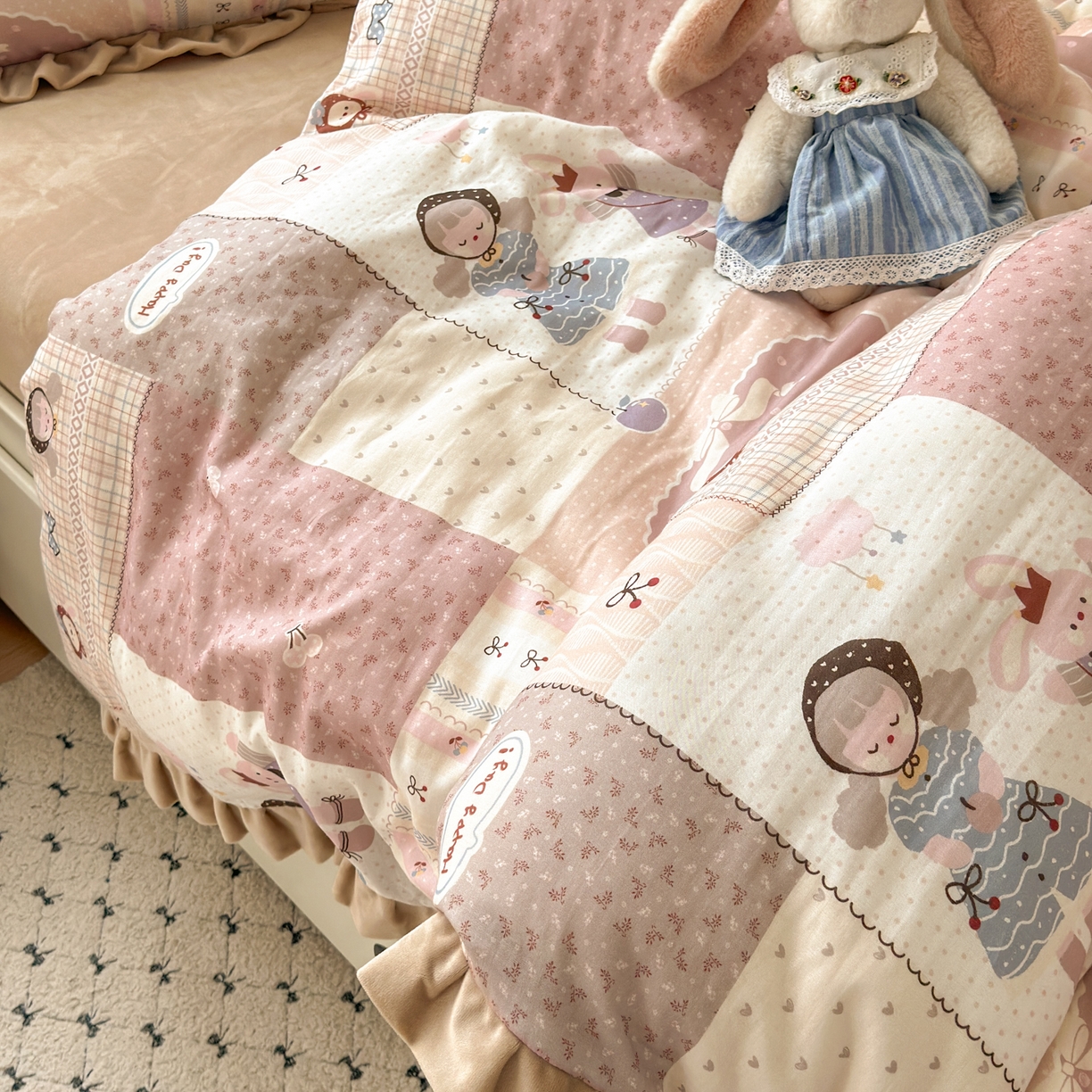 91家纺网 家纺一手货源 找家纺 淑女公社家纺 2025秋冬新款纯棉双层纱加韩国绒四件套 童趣