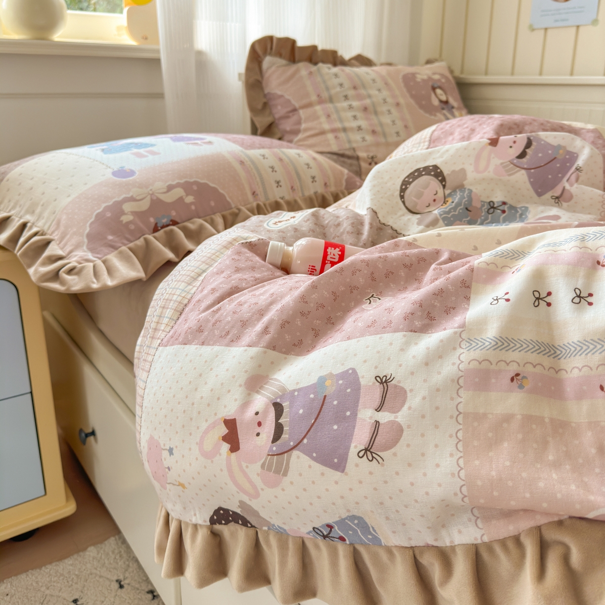 91家纺网 家纺一手货源 找家纺 淑女公社家纺 2025秋冬新款纯棉双层纱加韩国绒四件套 童趣