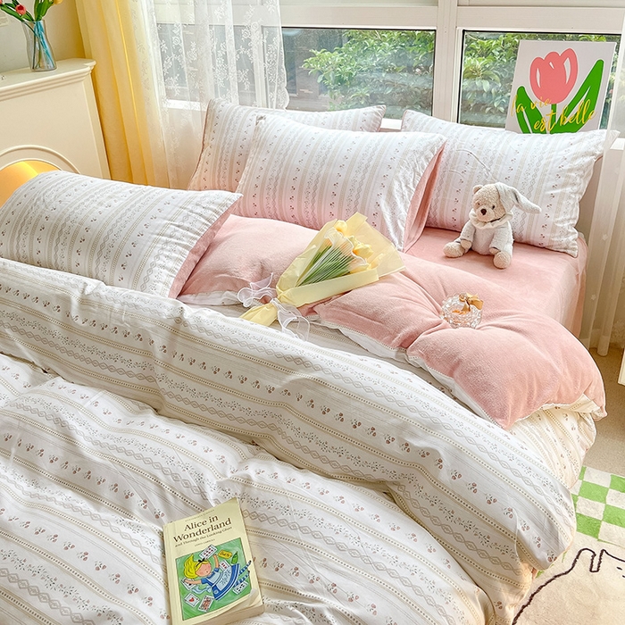 91家纺网 家纺一手货源 找家纺 瑞莱 2025新款秋冬网红款棉加绒四件套 小公举