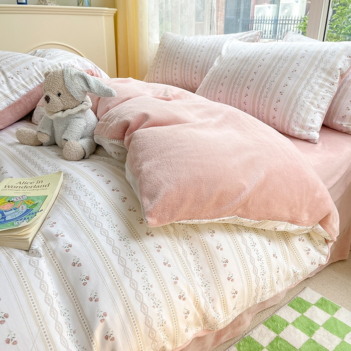 91家纺网 家纺一手货源 找家纺 瑞莱 2025新款秋冬网红款棉加绒四件套 小公举