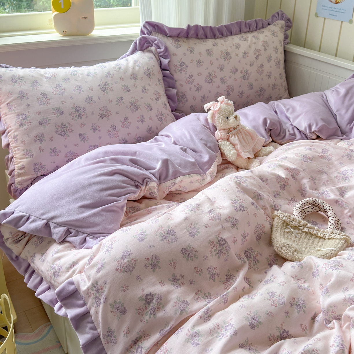 91家纺网 家纺一手货源 找家纺 淑女公社家纺 2025秋冬新款纯棉双层纱加韩国绒四件套 紫韵