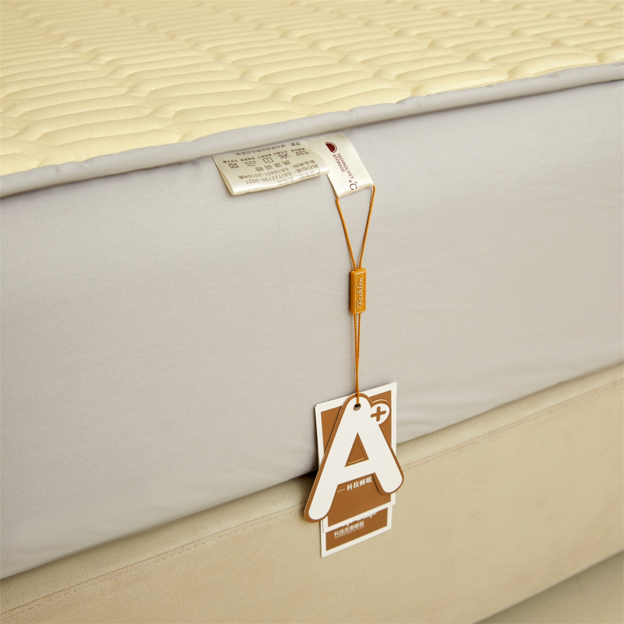 91家纺网 家纺一手货源 找家纺 （总）糯米猪家纺 2025新款多巴胺拼色全棉床笠