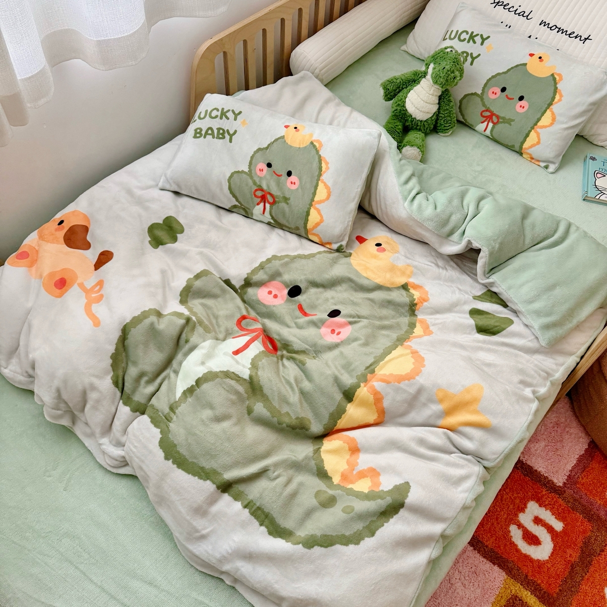 91家纺网 家纺一手货源 找家纺 （总）萌宝家纺 2025新款大版牛奶绒被套加厚保暖儿童三件套-萌宠系列