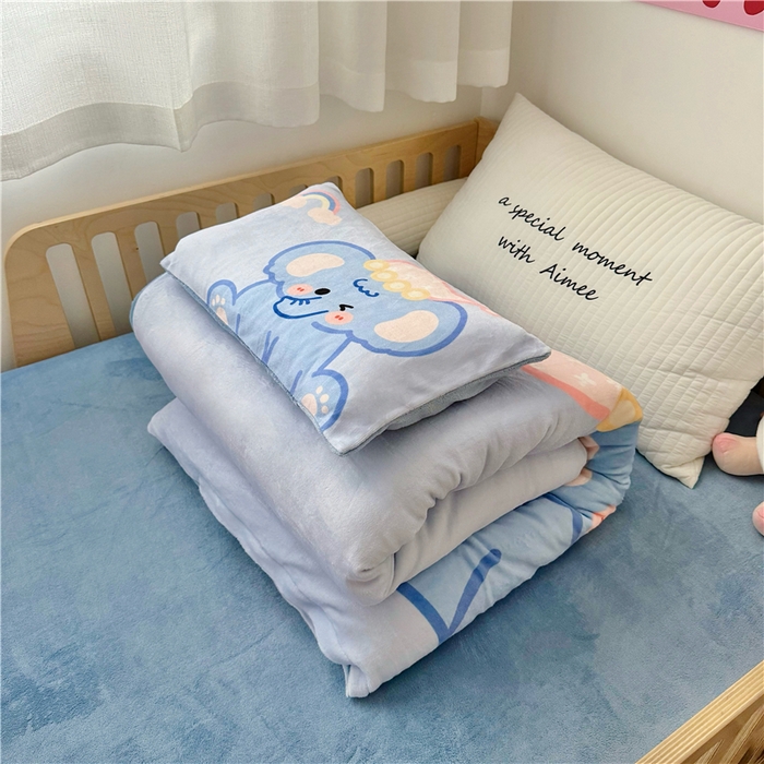 91家纺网 家纺一手货源 找家纺 萌宝家纺 2025新款大版牛奶绒被套加厚保暖儿童三件套-萌宠系列 小象