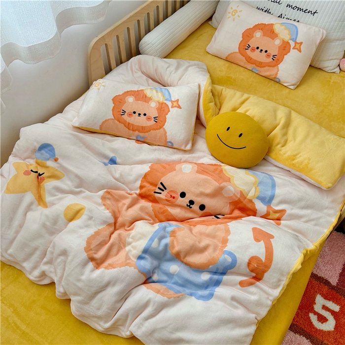 91家纺网 家纺一手货源 找家纺 萌宝家纺 2025新款大版牛奶绒被套加厚保暖儿童三件套-萌宠系列 小狮子