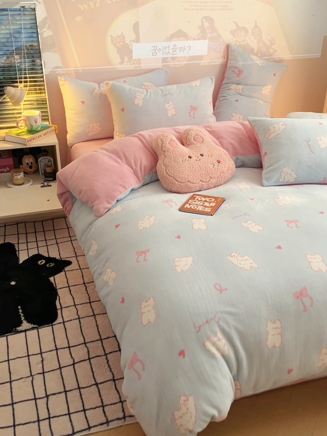 91家纺网 家纺一手货源 找家纺 瑞莱 2025新款A类200克高克重秋冬印花牛奶绒四件套-卡通系列 甜心猫咪