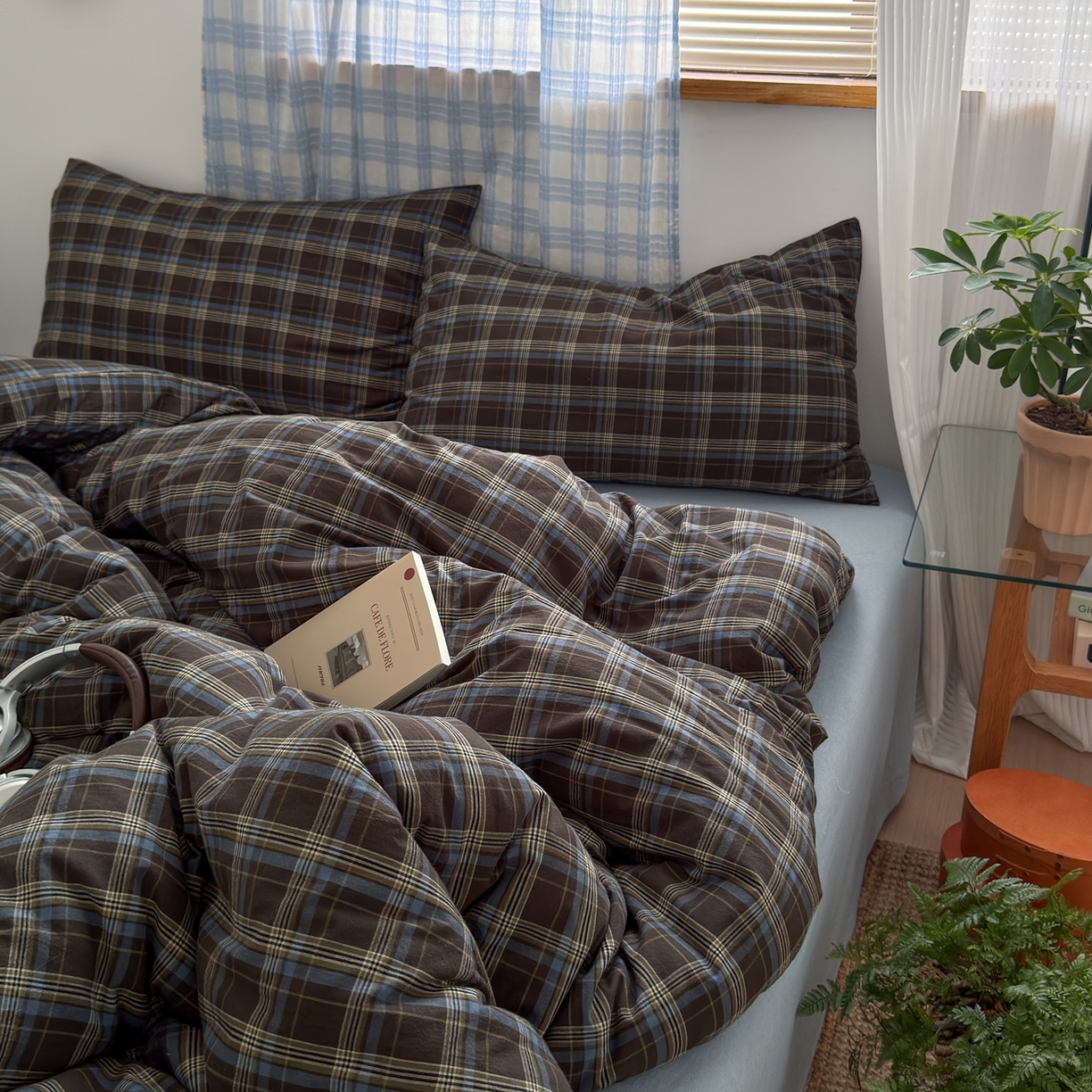 91家纺网 家纺一手货源 找家纺 玖弘家居 2025新款纯色被套格子单混搭四件套 海岸蓝格格子（格子枕套）