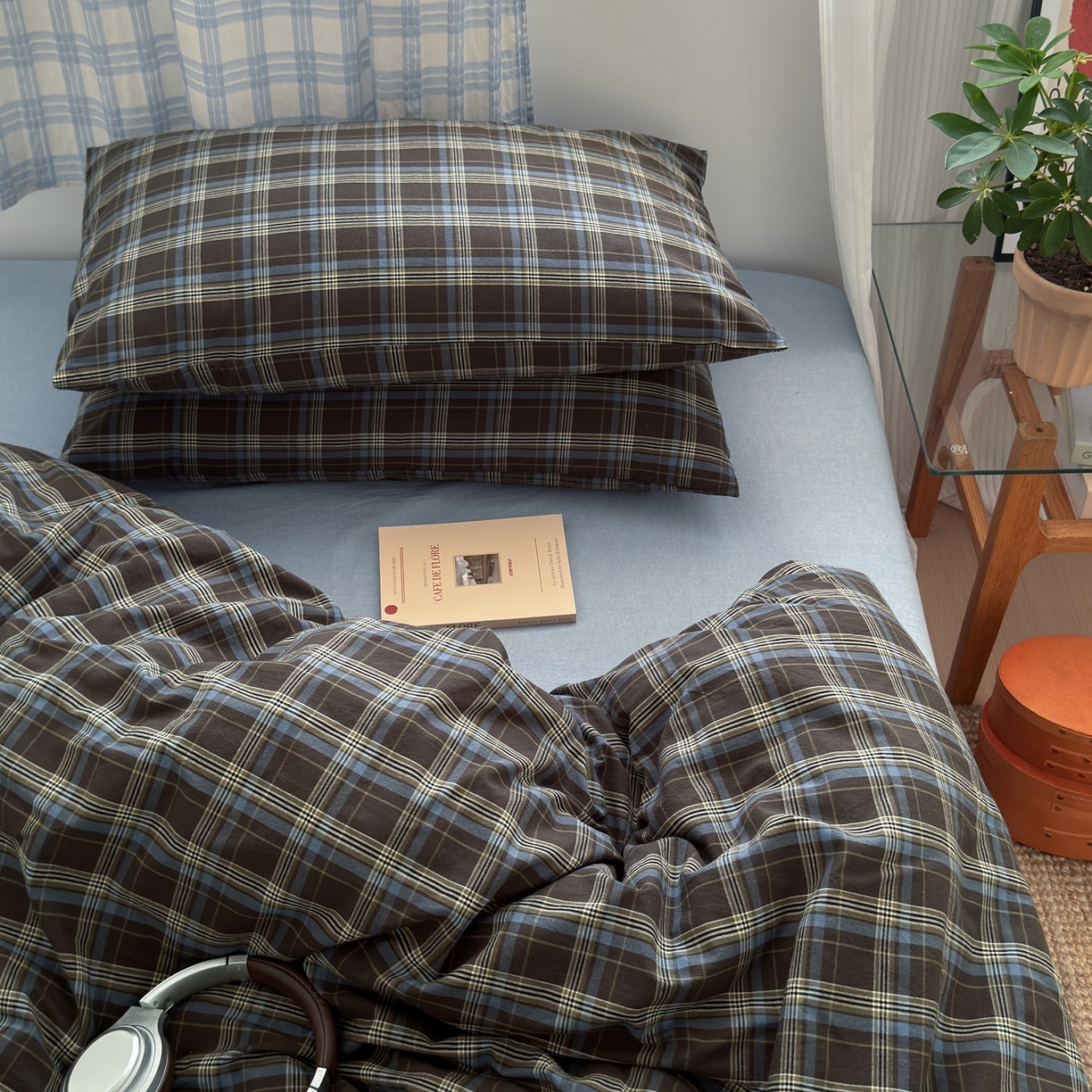 91家纺网 家纺一手货源 找家纺 玖弘家居 2025新款纯色被套格子单混搭四件套 海岸蓝格格子（格子枕套）